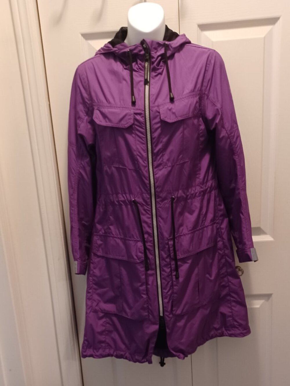 Cintamani, Purple, Lightweight, Hooded Jacket, Size XS, As New Condition